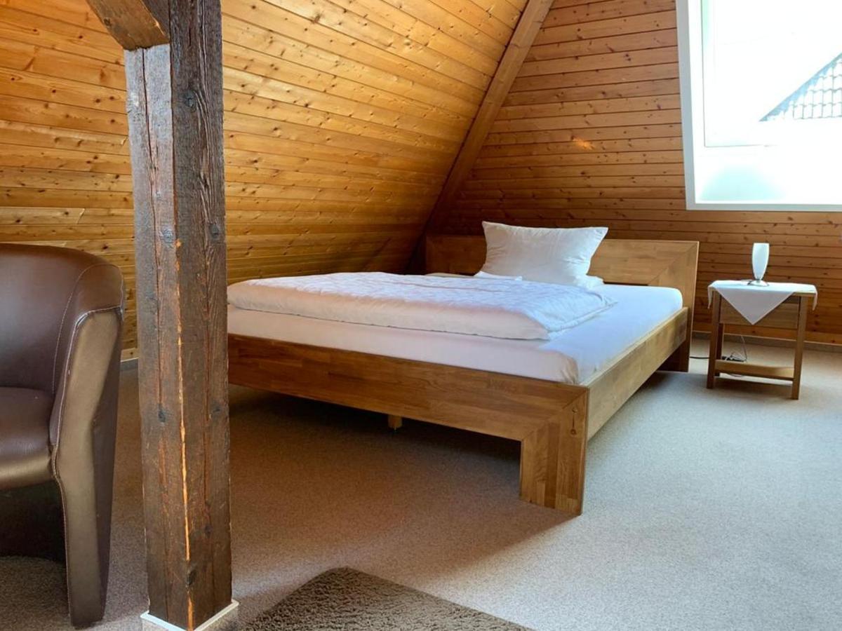 Hotel Garni Siedlerstube Nuertingen Kültér fotó