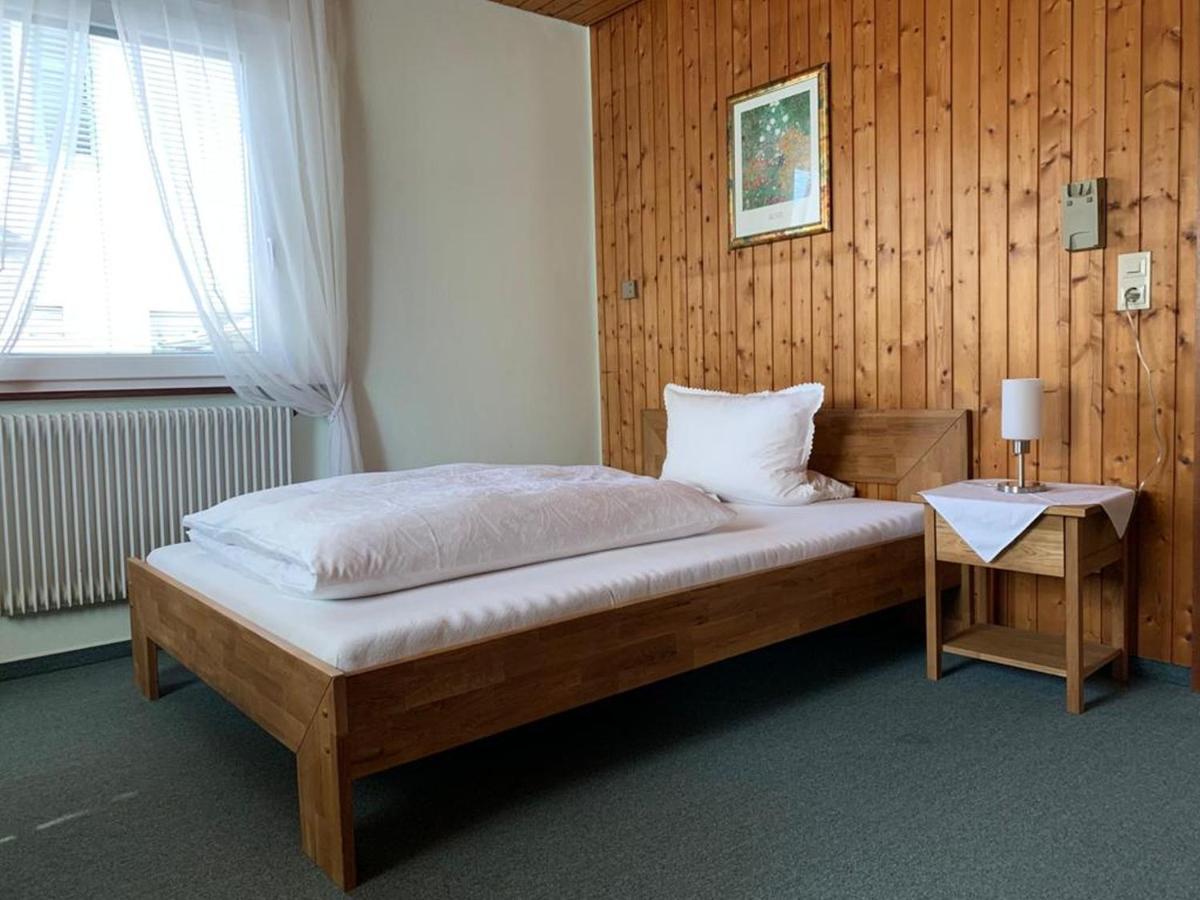 Hotel Garni Siedlerstube Nuertingen Kültér fotó