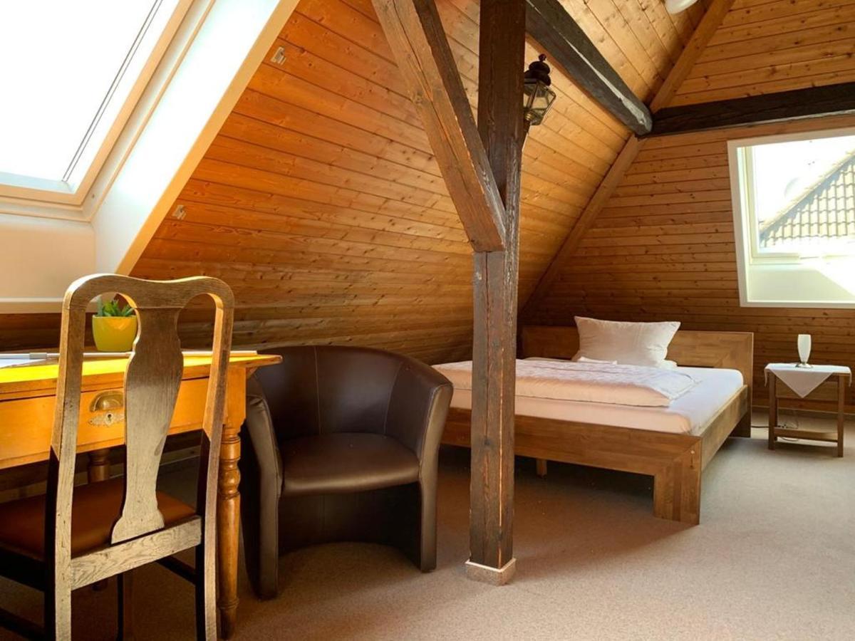 Hotel Garni Siedlerstube Nuertingen Kültér fotó