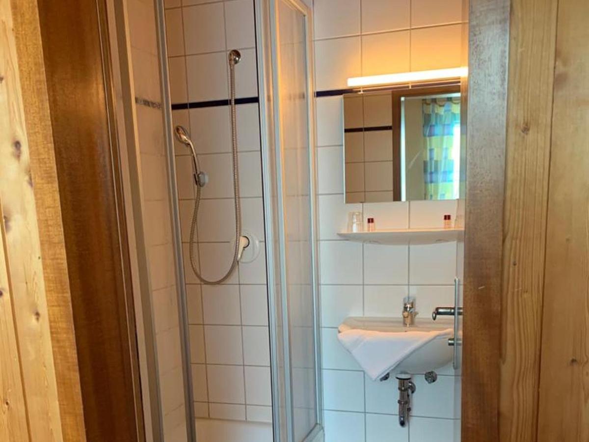 Hotel Garni Siedlerstube Nuertingen Kültér fotó